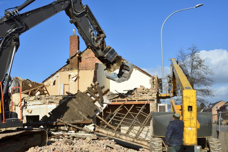 Cabin Demolition in Houston, TX